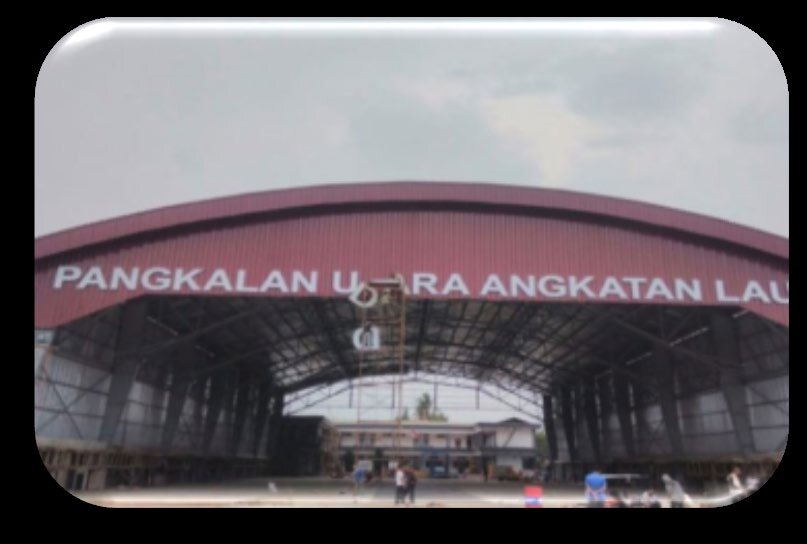 Proyek dermaga di tepi laut